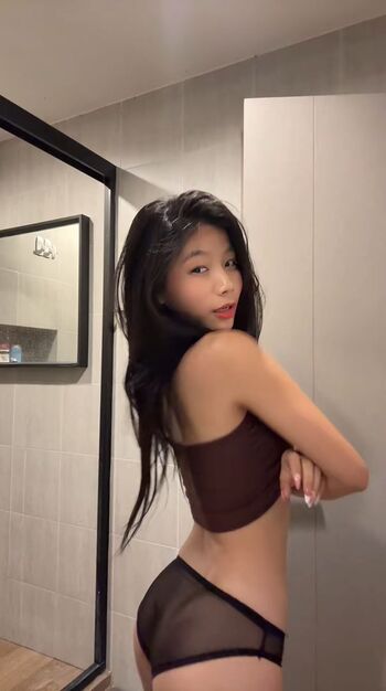 🔥 Aaomhelloo page leaked private photo uncensored full