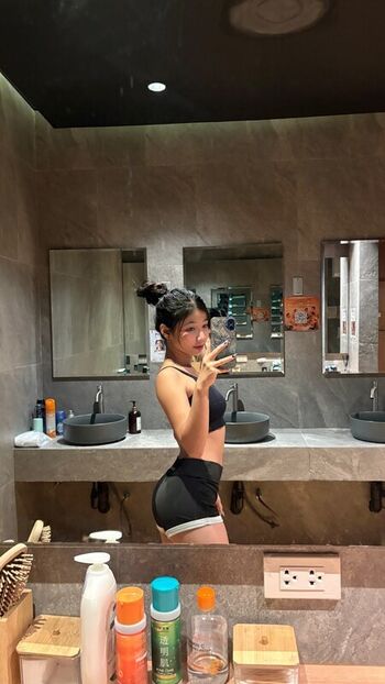 🔥 Aaomhelloo leaked private photo uncensored full