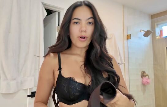 🔥 Adelaine morin leaked private photo uncensored full