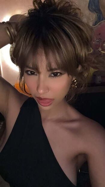 🔥 Aienabatrisaa leaked private photo uncensored full