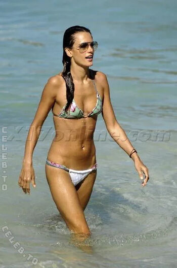 🔥 Alessandra ambrosio  page leaked private photo uncensored full