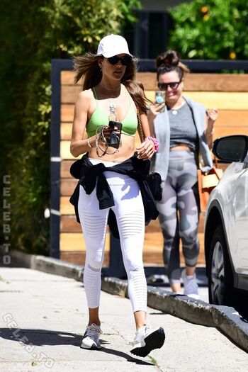 🔥 Alessandra ambrosio  page leaked private photo uncensored full