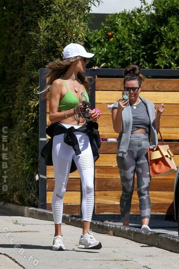 🔥 Alessandra ambrosio  page leaked private photo uncensored full