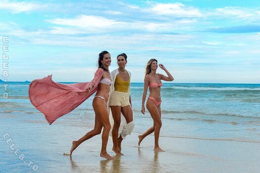 🔥 Alessandra ambrosio  page leaked private photo uncensored full