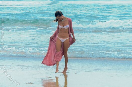 🔥 Alessandra ambrosio  page leaked private photo uncensored full