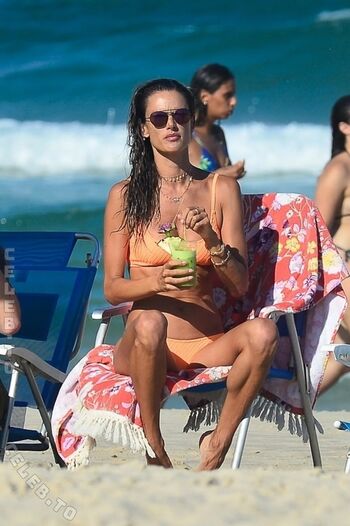 🔥 Alessandra ambrosio  page leaked private photo uncensored full