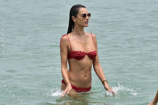 🔥 Alessandra ambrosio  page leaked private photo uncensored full