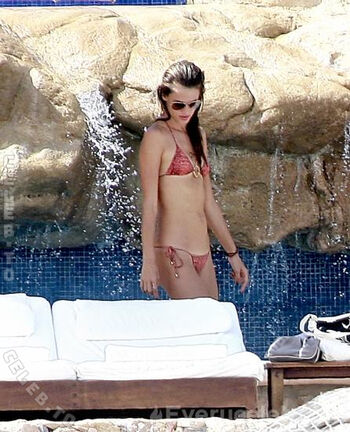 🔥 Alessandra ambrosio  page leaked private photo uncensored full