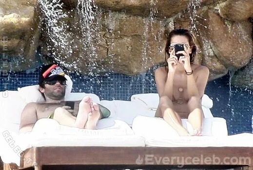 🔥 Alessandra ambrosio  page leaked private photo uncensored full