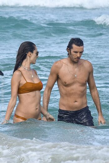 🔥 Alessandra ambrosio  page leaked private photo uncensored full