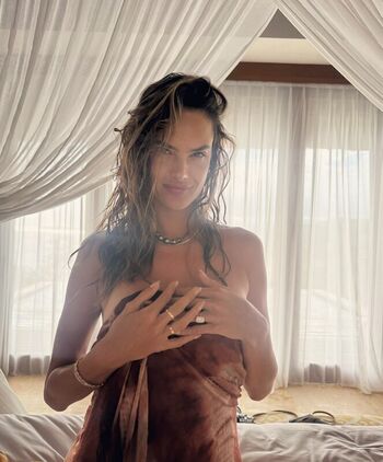 🔥 Alessandra ambrosio  page leaked private photo uncensored full