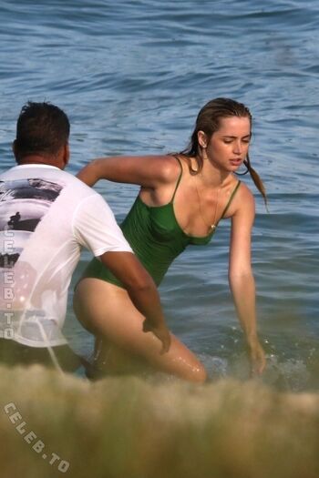 🔥 Ana de armas  page leaked private photo uncensored full
