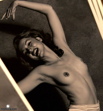 🔥 Ana de armas  page leaked private photo uncensored full