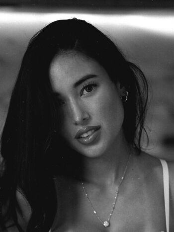 🔥 Angie varona  page leaked private photo uncensored full