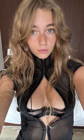 🔥 Anna malygn  page leaked private photo uncensored full