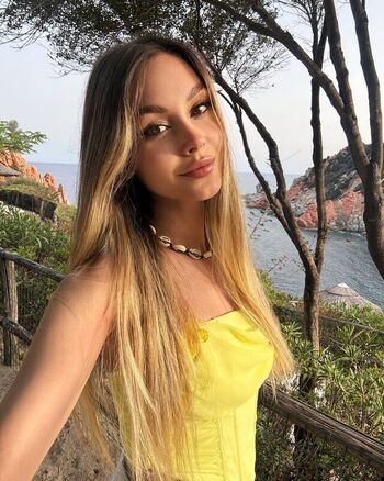 🔥 Anna stoliar page leaked private photo uncensored full