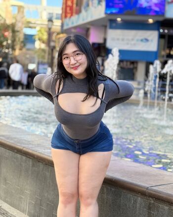 🔥 Aroomi kim page leaked private photo uncensored full