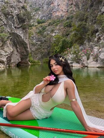 🔥 Aslihel page leaked private photo uncensored full