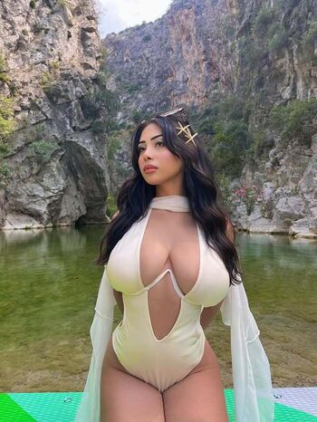 🔥 Aslihel leaked private photo uncensored full