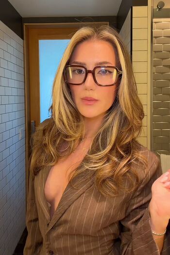 🔥 Astabush  page leaked private photo uncensored full