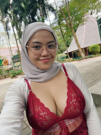 🔥 Asyura nazli page leaked private photo uncensored full