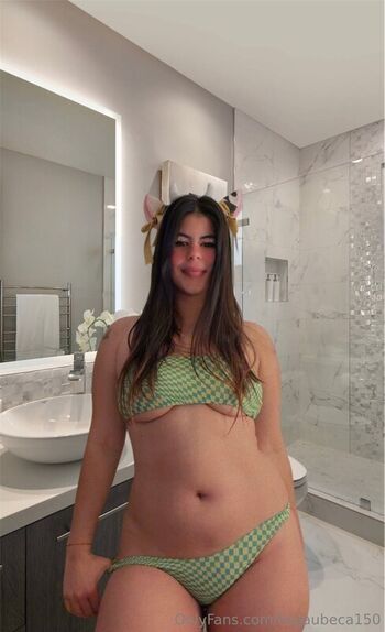 🔥 Bellalis leaked private photo uncensored full