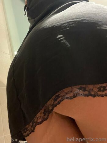 🔥 Bellaperrix leaked private photo uncensored full