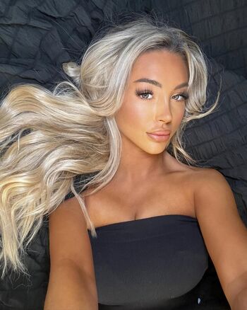 🔥 Bethyycm page leaked private photo uncensored full