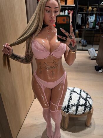 🔥 Bhad bhabie  page leaked private photo uncensored full