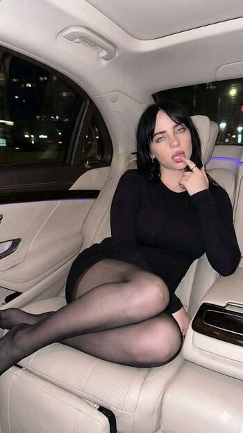 🔥 Billie eilish fake page leaked private photo uncensored full