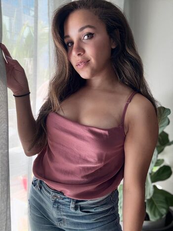 🔥 Briicosplays leaked private photo uncensored full