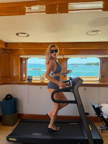 🔥 Brooks nader page leaked private photo uncensored full
