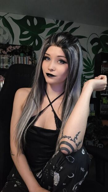 🔥 Catastrophiclarawr leaked private photo uncensored full
