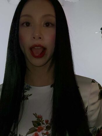 🔥 Chaeyoung page leaked private photo uncensored full