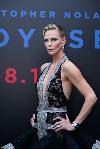 🔥 Charlize theron leaked private photo uncensored full