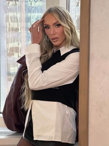 🔥 Charlotte flair leaked private photo uncensored full