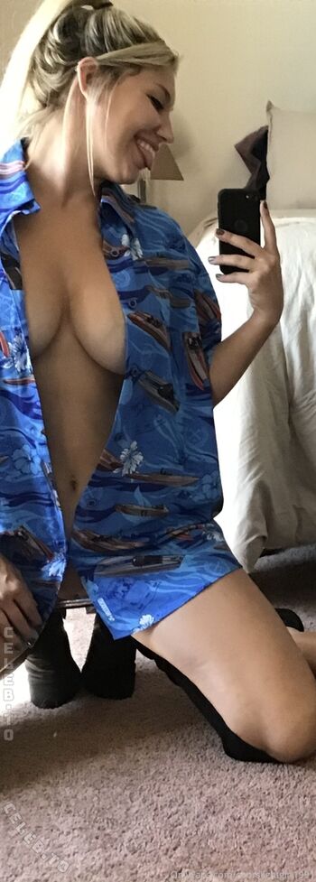 🔥 Coorslightgirl leaked private photo uncensored full
