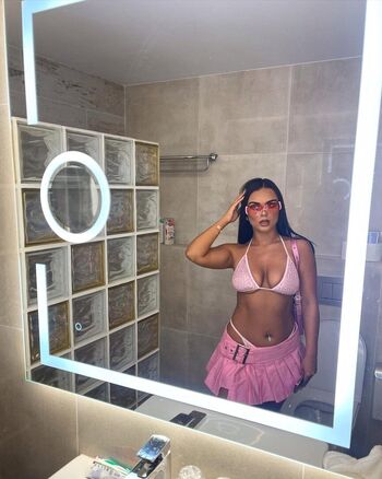 🔥 Courtney robertson leaked private photo uncensored full