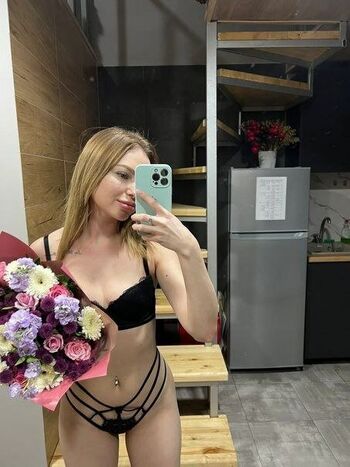 🔥 Crystallandysh page leaked private photo uncensored full