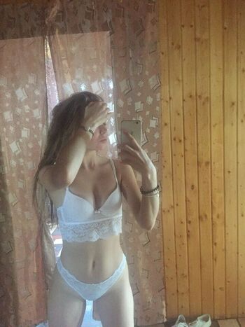 🔥 Crystallandysh page leaked private photo uncensored full