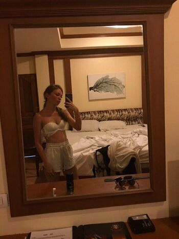 🔥 Crystallandysh page leaked private photo uncensored full