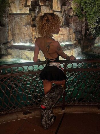 🔥 Crystals nchantd page leaked private photo uncensored full