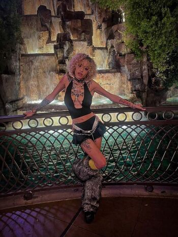 🔥 Crystals nchantd page leaked private photo uncensored full