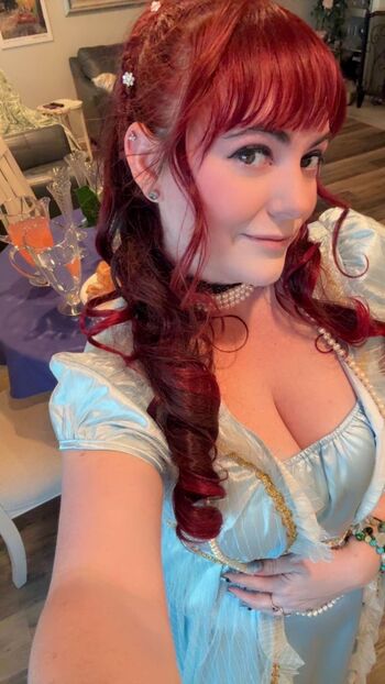 🔥 Curvyredgoddess leaked private photo uncensored full