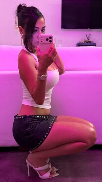 🔥 Desiree schlotz  page leaked private photo uncensored full