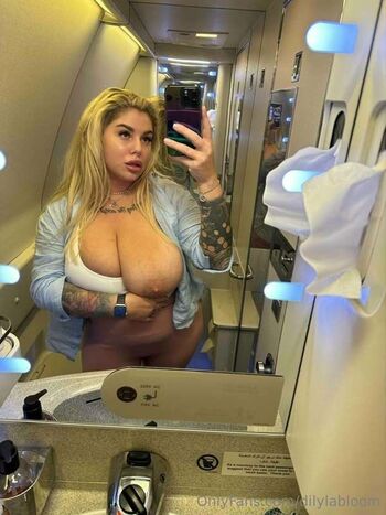 🔥 Dilyla bloom leaked private photo uncensored full