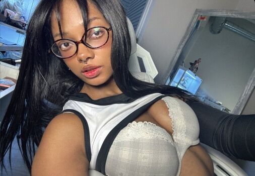 🔥 Dollyrama leaked private photo uncensored full