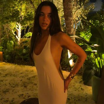 🔥 Dua lipa  page leaked private photo uncensored full