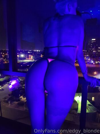 🔥 Edgy blonde leaked private photo uncensored full