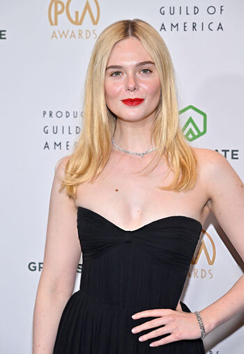 🔥 Elle fanning page leaked private photo uncensored full